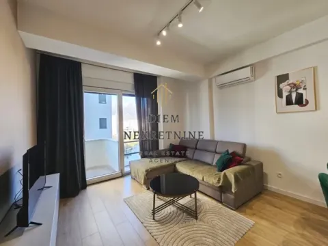 Izdavanje, jednosoban stan, 43m², Centar, Bar - image 13