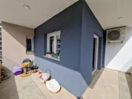 Izdavanje, dvosoban stan, 80m², Golubovina, Budva - image 7