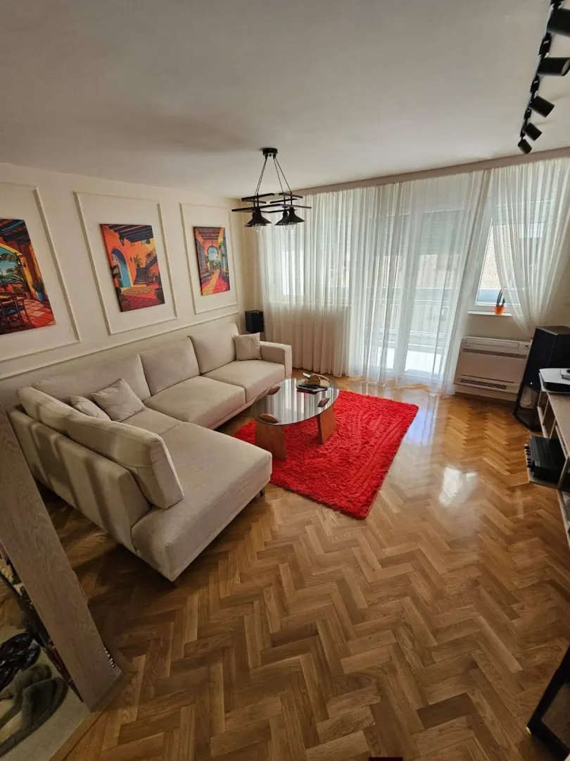 Prodaja, dvosoban stan, 95m², Drpe Mandića, Podgorica