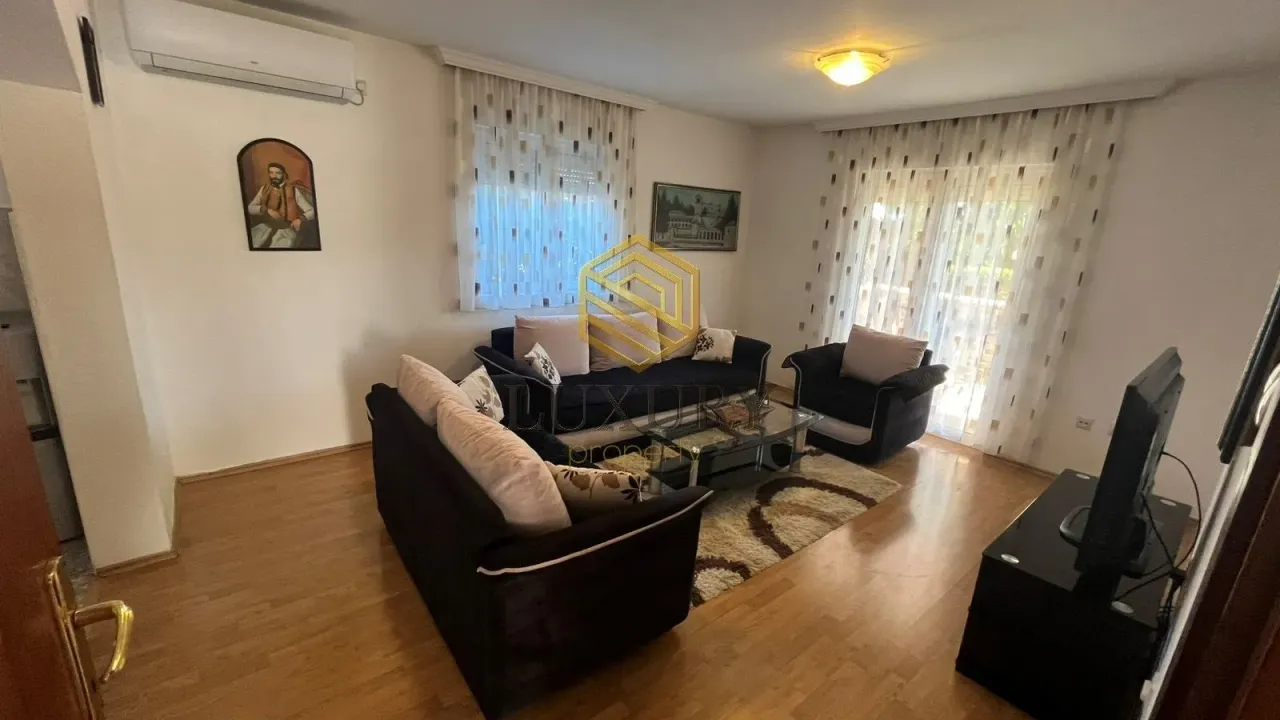 Rent, three bedroom apartment, 100m², Tološi, Podgorica