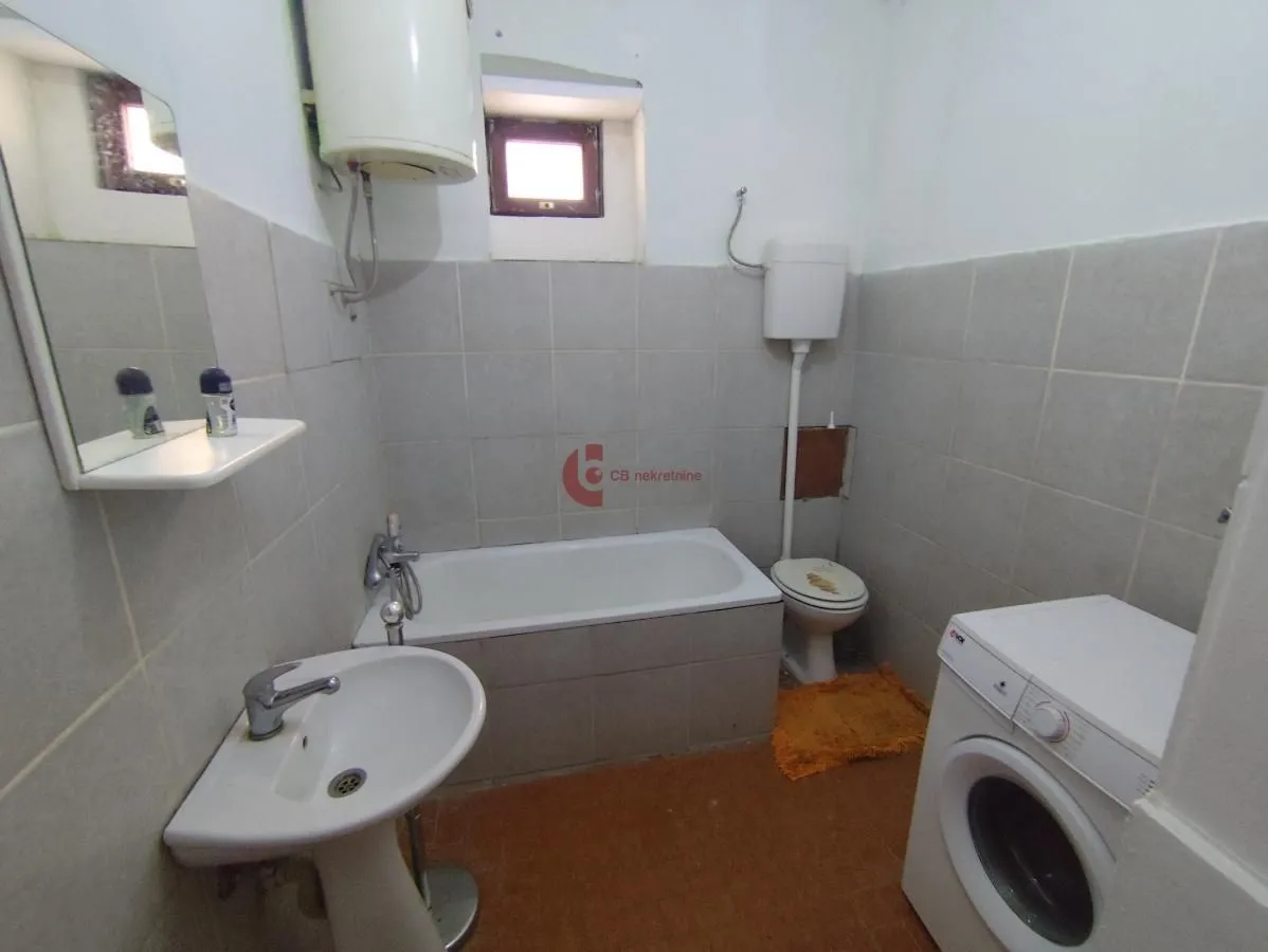 Prodaja, dvosoban stan, 44m², Novo Selo, Subotica
