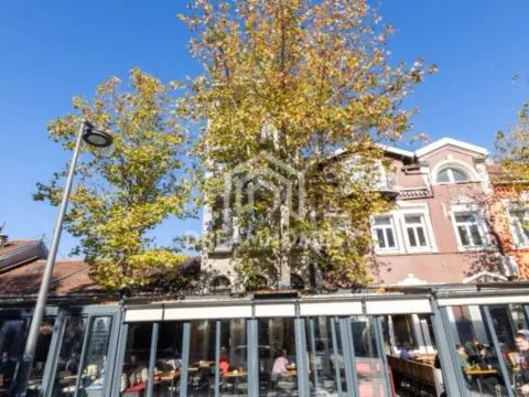 Izdavanje, poslovni prostor, 120m², Centar, Podgorica - image 10