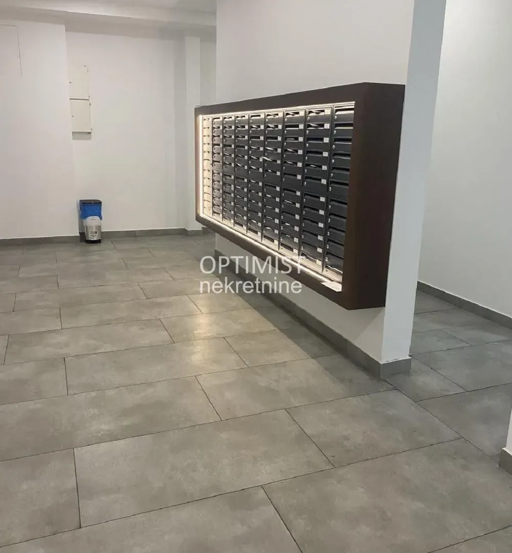 Sale, three bedroom apartment, 88m², Trošarina, Voždovac Sve Podlokacije