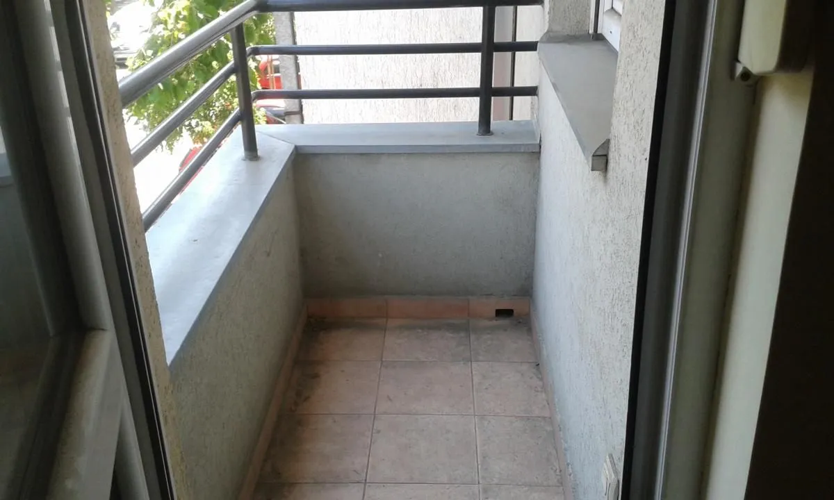 Izdavanje, jednosoban stan, 37m², Centar, Novi Sad