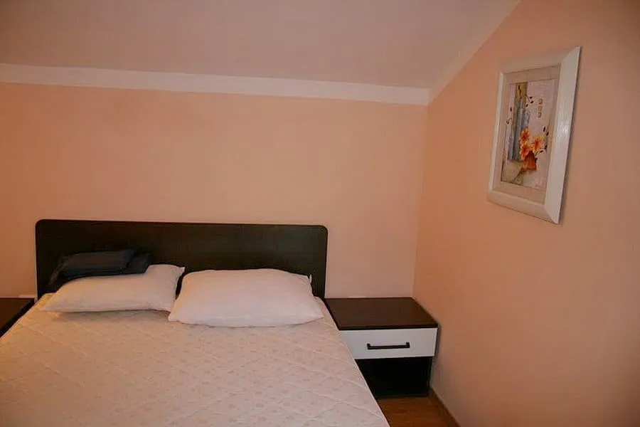 Prodaja, stan, 91m², Risan, Kotor