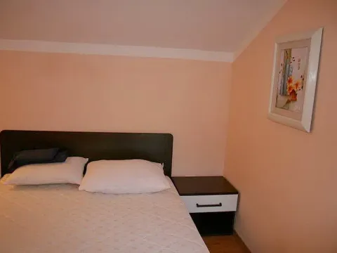 Prodaja, stan, 91m², Risan, Kotor - image 3