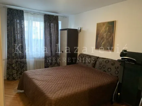Rent, two bedroom apartment, 44m², Savski Venac, Beograd - image 4