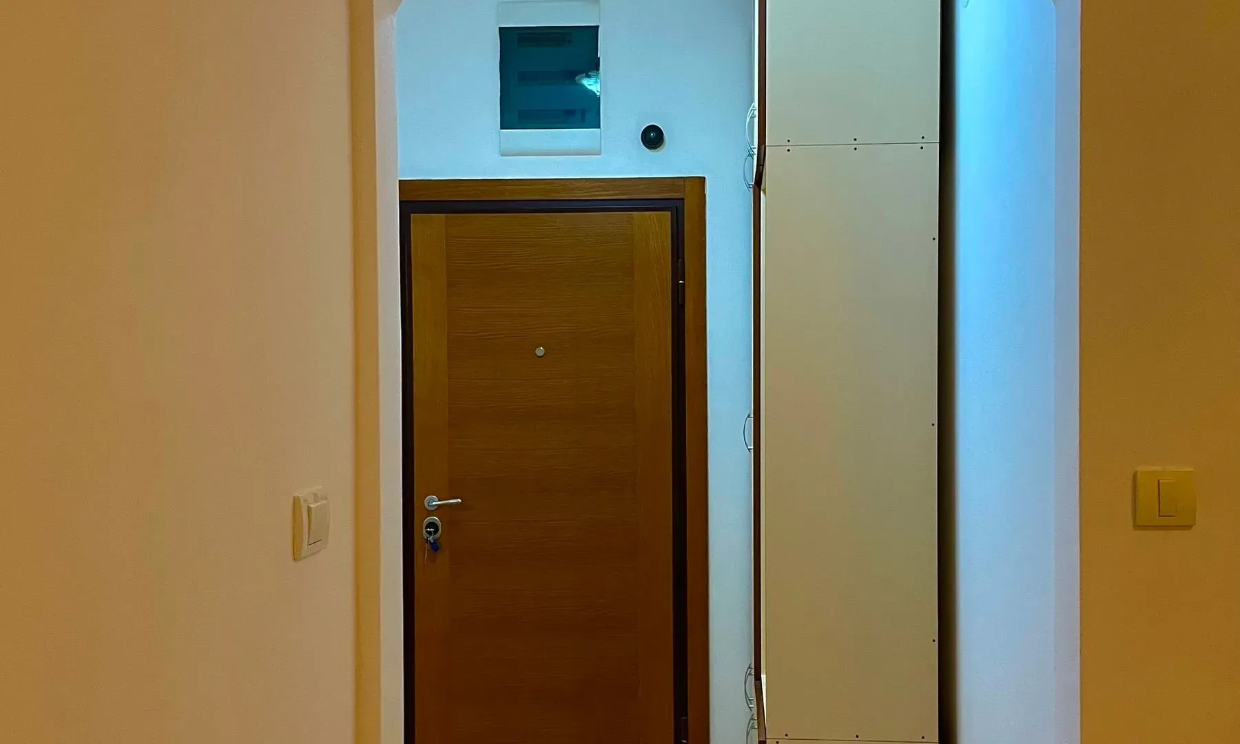 Izdavanje, jednosoban stan, 63m², Rozino, Budva