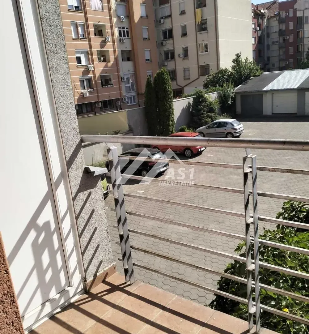 Izdavanje, stan, 28m², Detelinara, Novi Sad Sve Podlokacije