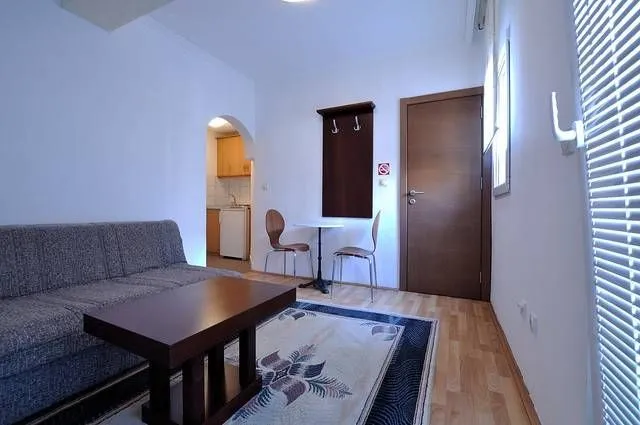 Sale, hospitality venue, 755m², Petrovac, Budva