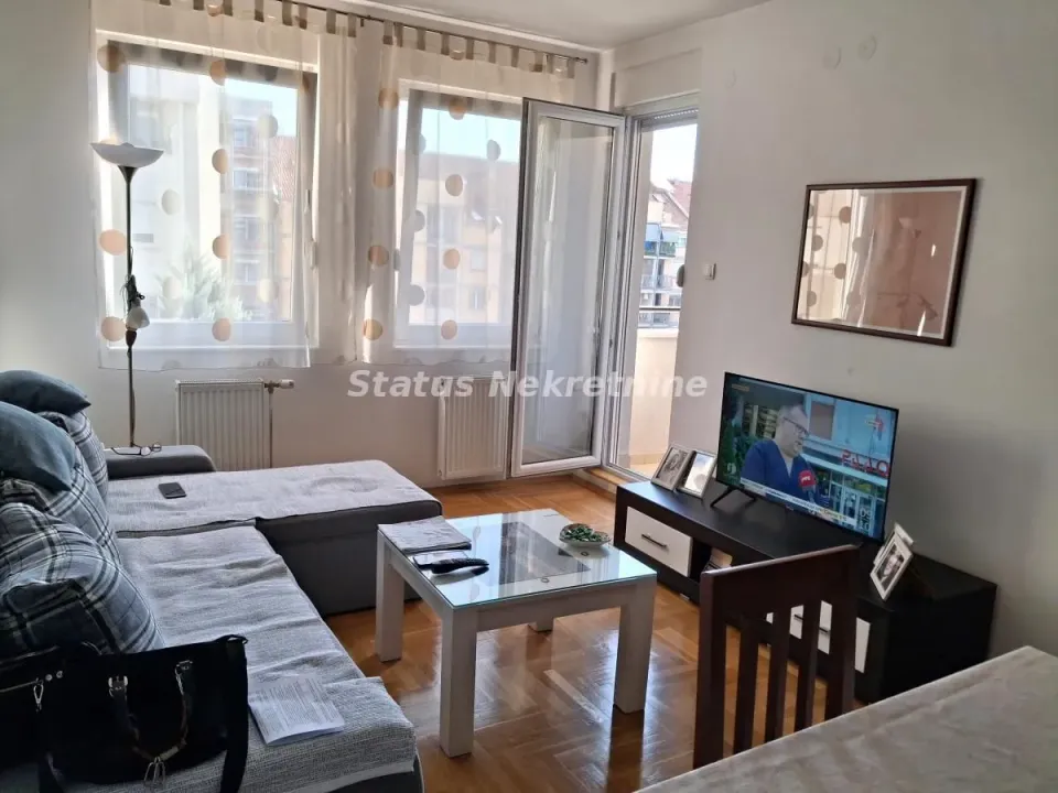 Prodaja, jednosoban stan, 36m², Banatić, Novi Sad Sve Podlokacije
