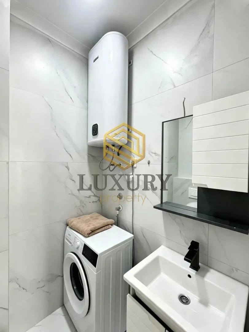 Prodaja, dvosoban stan, 56m², Central Point, Podgorica