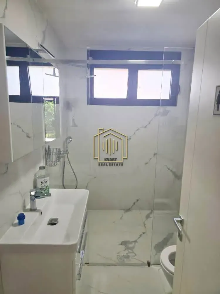 Rent, two bedroom apartment, 100m², Dalmatinska ulica, Podgorica