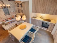 Izdavanje, kuća, 90m², Muo, Kotor - image 6