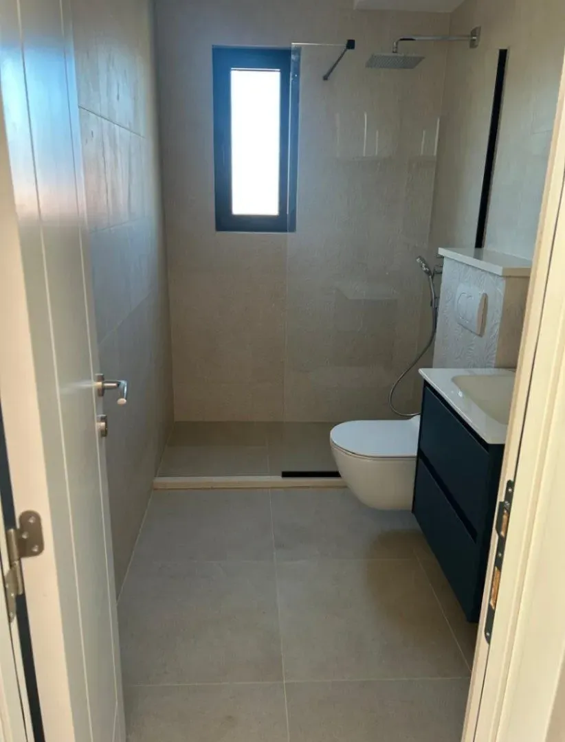 Prodaja, trosoban stan, 96m², Đuraševići, Tivat