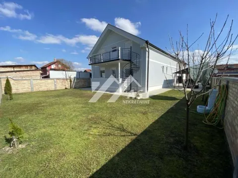 Izdavanje, kuća, 250m², Adice, Novi Sad Sve Podlokacije - image 9