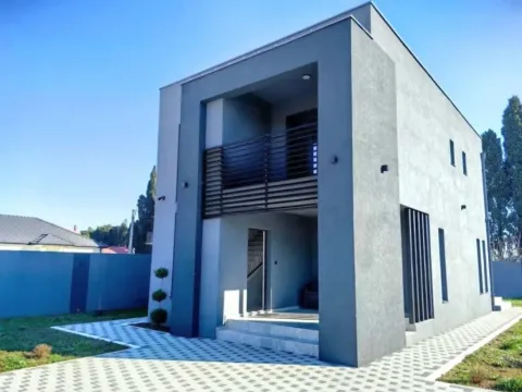 Prodaja, kuća, 170m², Tološi, Podgorica - image 12