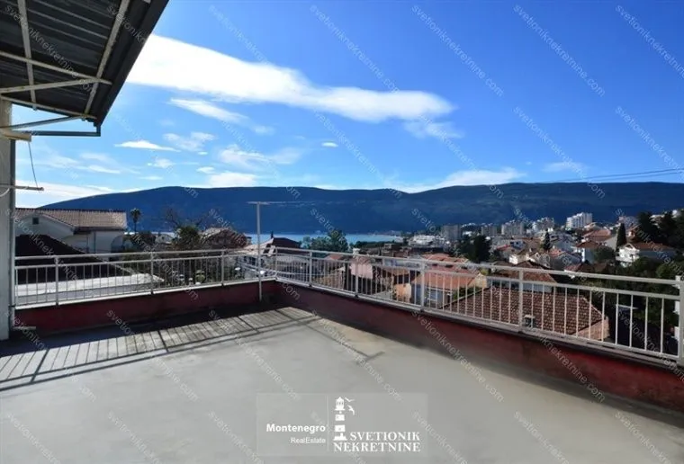 Prodaja, kuća, 245m², Igalo, Herceg Novi
