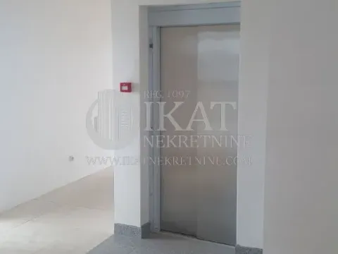 Izdavanje, poslovni prostor, 100m², Zemun Nova Galenika, Zemun Sve Podlokacije - image 4