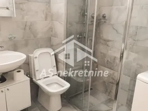 Rent, two bedroom apartment, 48m², Kalenić Pijaca, Vračar Sve Podlokacije - image 12