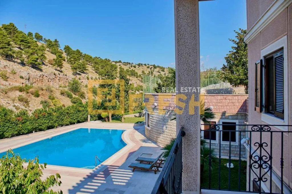 Sale, house, 300m², Zagorič, Podgorica