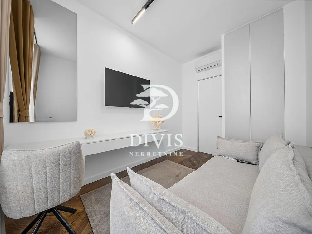 Prodaja, trosoban stan, 82m², Savski Venac, Beograd