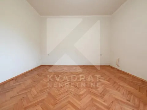 Izdavanje, trosoban stan, 126m², Tuzi, Podgorica - image 9