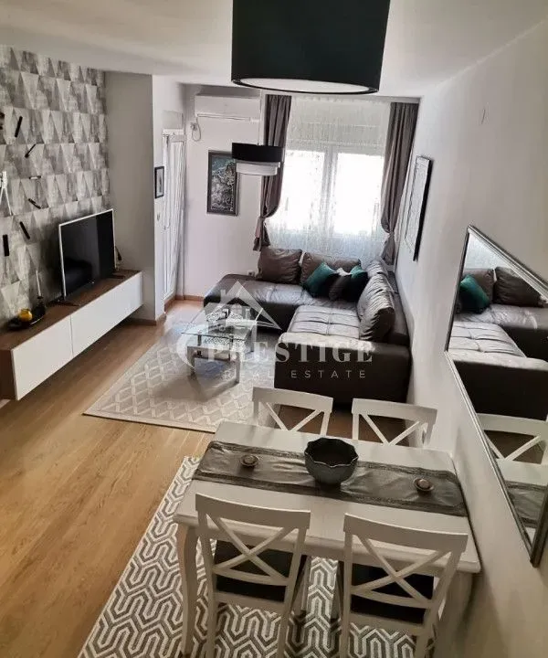 Izdavanje, jednosoban stan, 47m², City Kvart, Podgorica