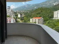 Prodaja, jednosoban stan, 41m², Bečići, Budva - image 1