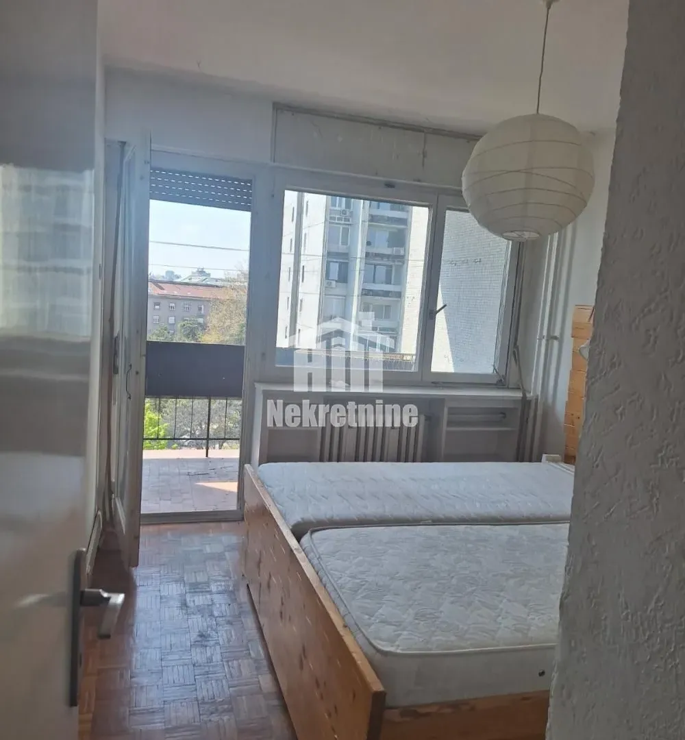 Prodaja, trosoban stan, 78m², Zemun Sve Podlokacije, Beograd