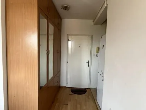 Rent, studio apartment, 26m², Kajsijar, Jagodina - image 8