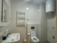 Izdavanje, poslovni prostor, 75m², City Kvart, Podgorica - image 5