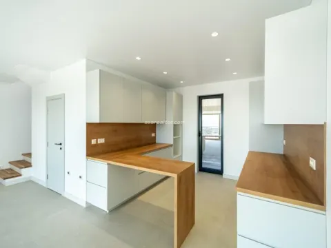 Prodaja, trosoban stan, 110m², Tivat, Crna Gora - image 13