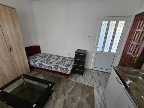Rent, studio apartment, 20m², Bjeliši, Bar - image 4
