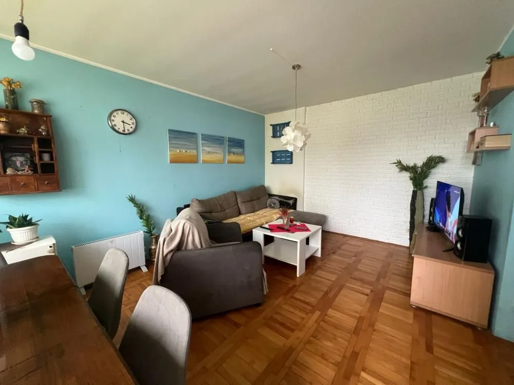Sale, three bedroom apartment, 82m², Brace Jerković, Voždovac Sve Podlokacije