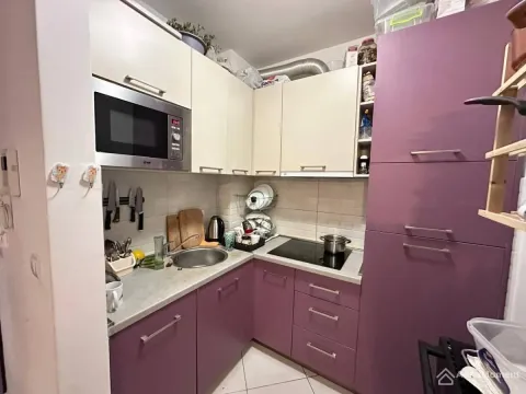 Sale, one bedroom apartment, 42m², Bečići, Budva - image 6