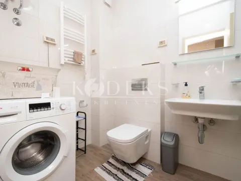 Rent, two bedroom apartment, 72m², City Kvart, Podgorica - image 9