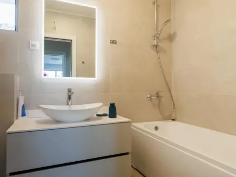 Prodaja, dvosoban stan, 104m², Bečići, Budva - image 7