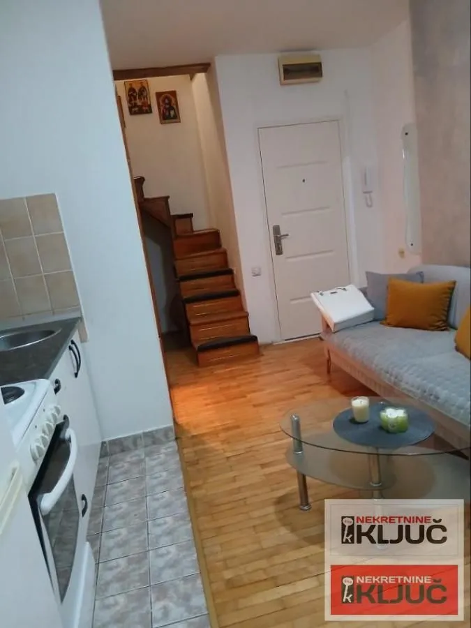 Prodaja, dvosoban stan, 46m², Grbavica, Novi Sad Sve Podlokacije