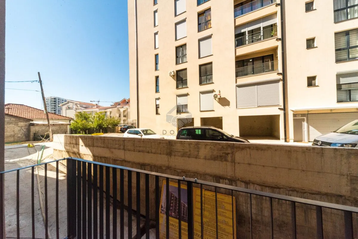 Rent, one bedroom apartment, 40m², Bar, Crna Gora