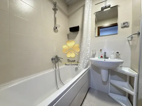 Izdavanje, jednosoban stan, 55m², City Kvart, Podgorica - image 11