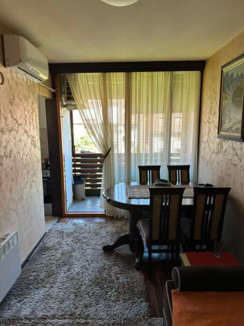 Sale, three bedroom apartment, 70m², Centar, Cetinje