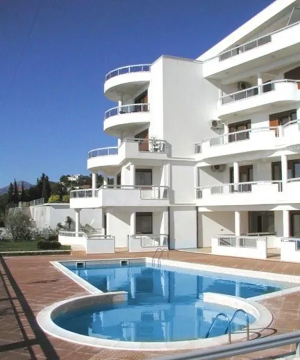 Sale, four bedroom apartment, 170m², Dobra Voda, Budva