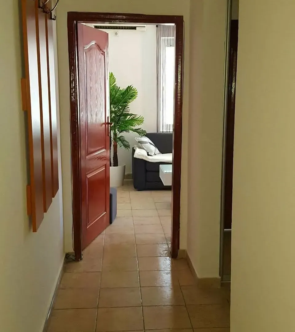 Prodaja, jednosoban stan, 35m², Prčanj, Kotor