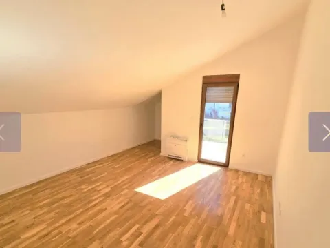 Sale, three bedroom apartment, 140m², Dobrota, Kotor - image 4