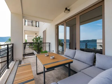 Prodaja, dvosoban stan, 107m², Porto Montenegro, Tivat - image 5