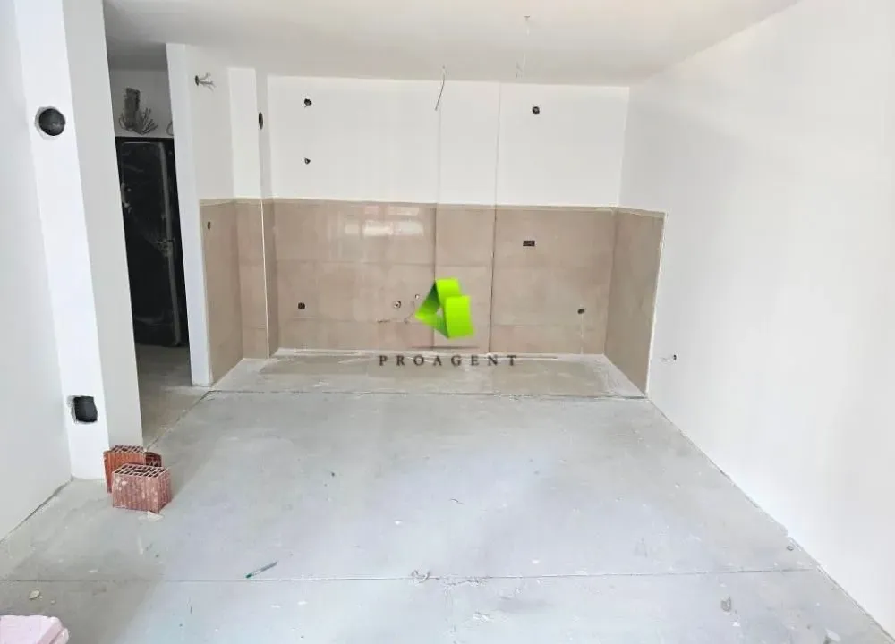 Sale, three bedroom apartment, 74m², Pantelej, Niš