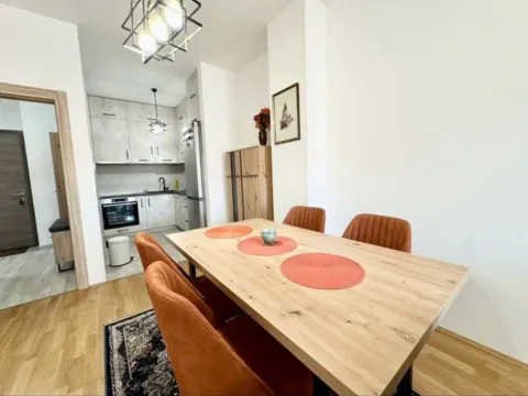 Izdavanje, dvosoban stan, 75m², Ljubović, Podgorica - image 2