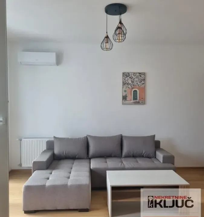 Rent, one bedroom apartment, 39m², Bulevar Oslobodjenja, Novi Sad Sve Podlokacije