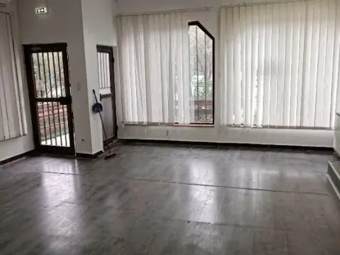 Izdavanje, poslovni prostor, 100m², Misa, Pančevo - image 2